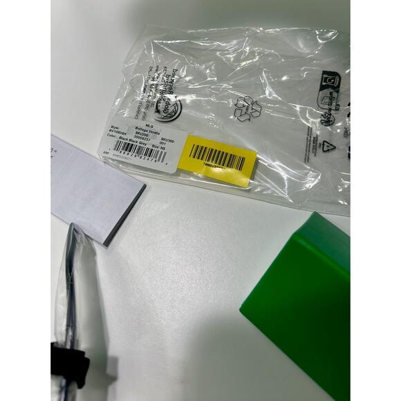 Bottega Veneta 54mm Round Oval Sunglasses - Picture 5 of 8